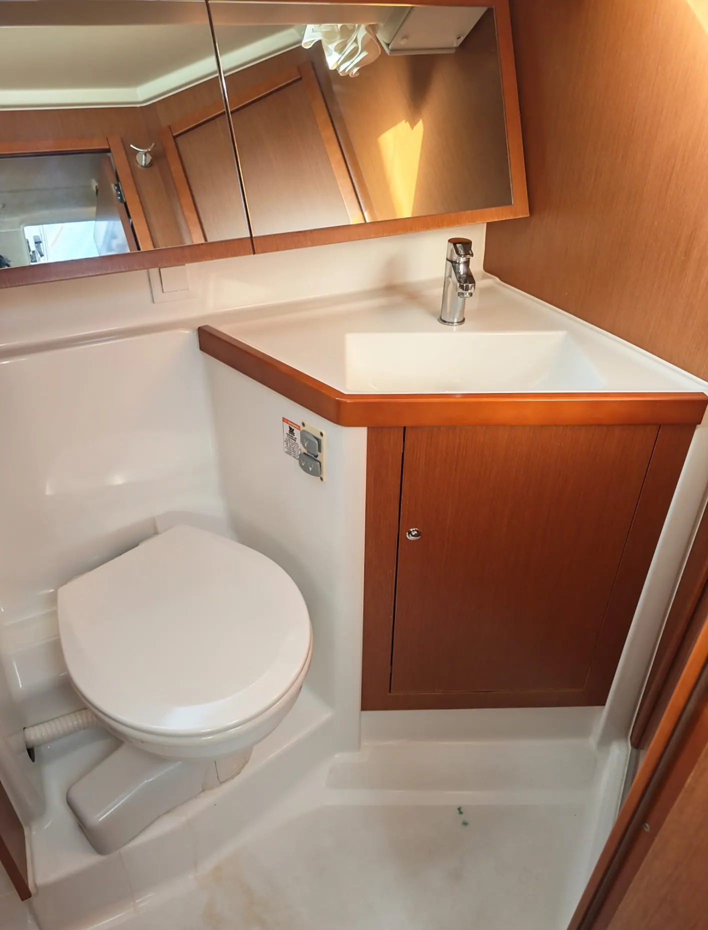 Beneteau Oceanis 41.1 — foto 8
