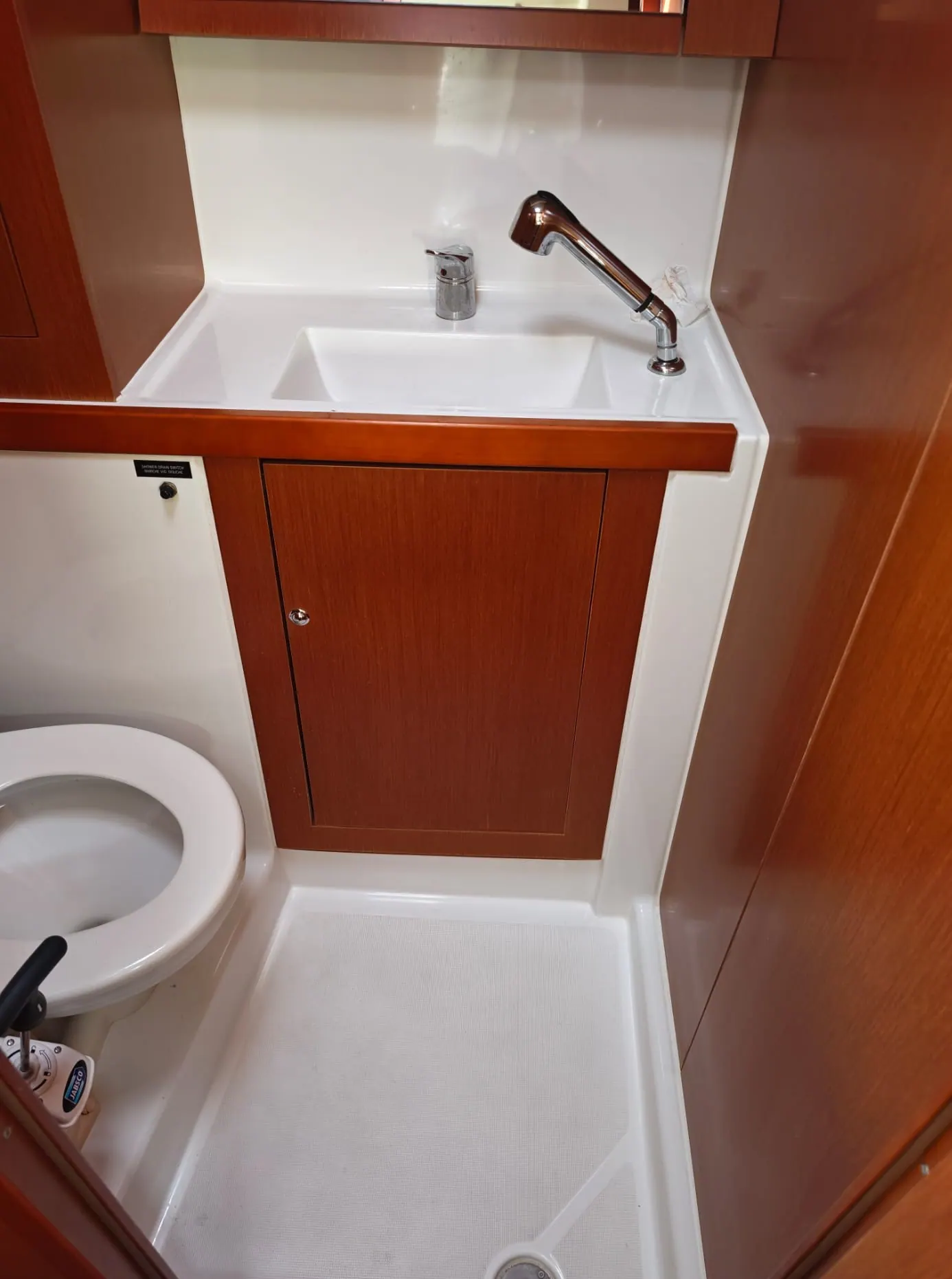 Beneteau Oceanis 41.1 — foto 9