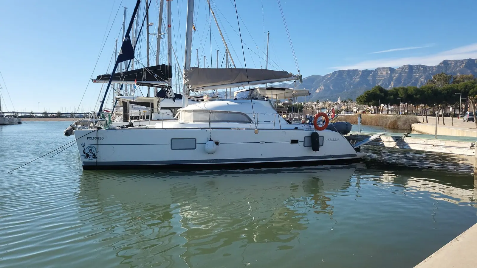 Lagoon 380 — foto 10