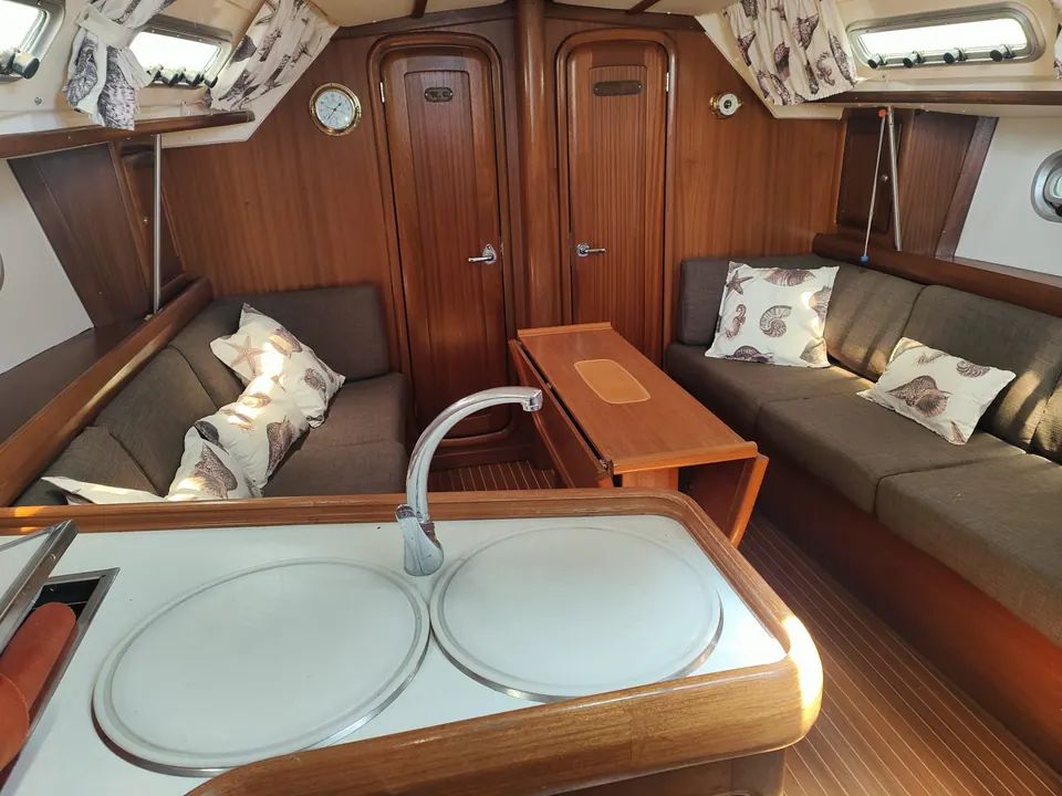 Bavaria 37 — foto 4