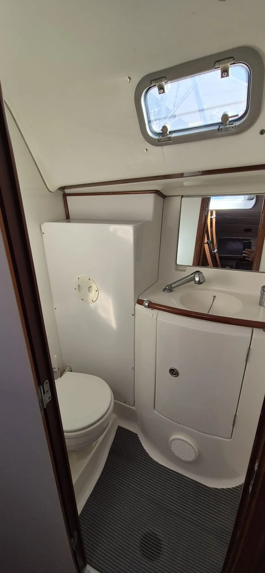 Beneteau Oceanis Clipper 411 — foto 7