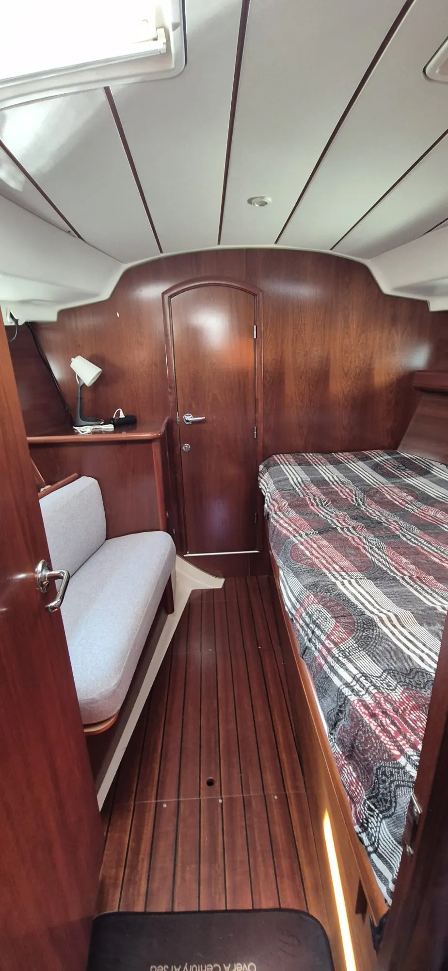 Beneteau Oceanis Clipper 411 — foto 11
