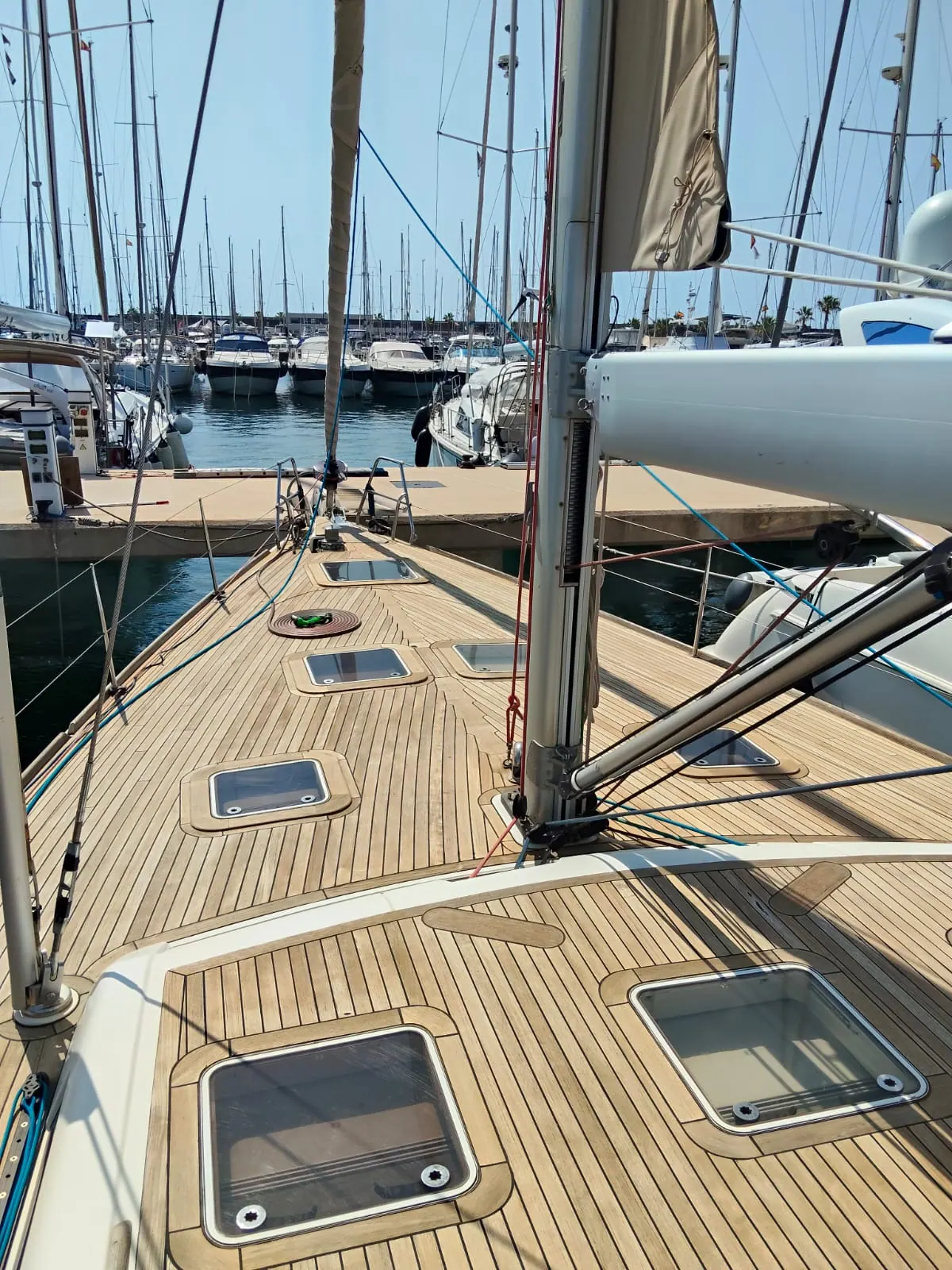 Dufour 525 — foto 3