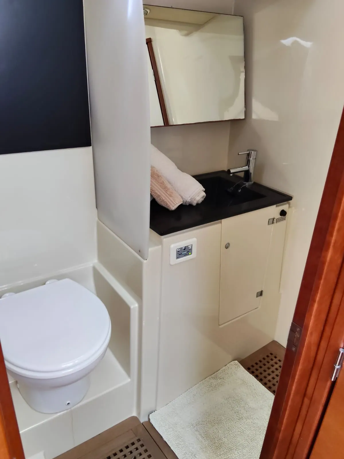 Dufour 525 — foto 12