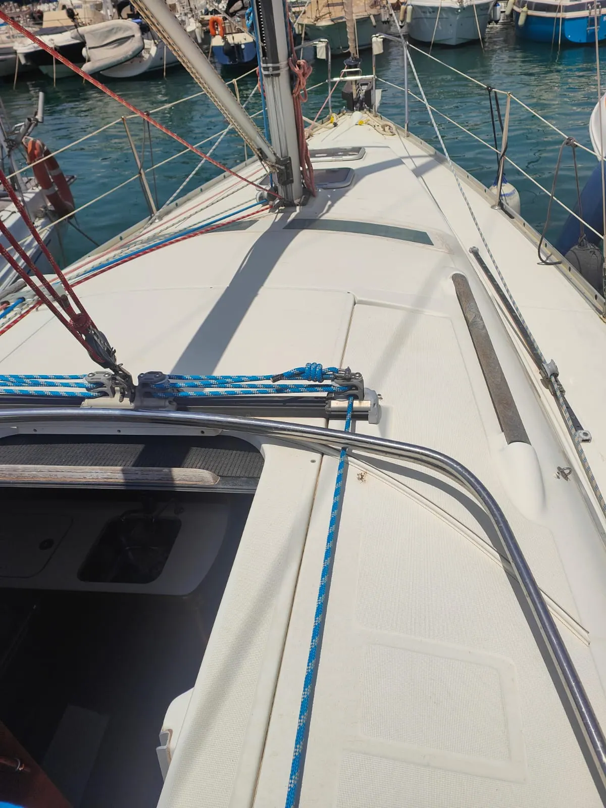 Beneteau Oceanis Clipper 323 — foto 6