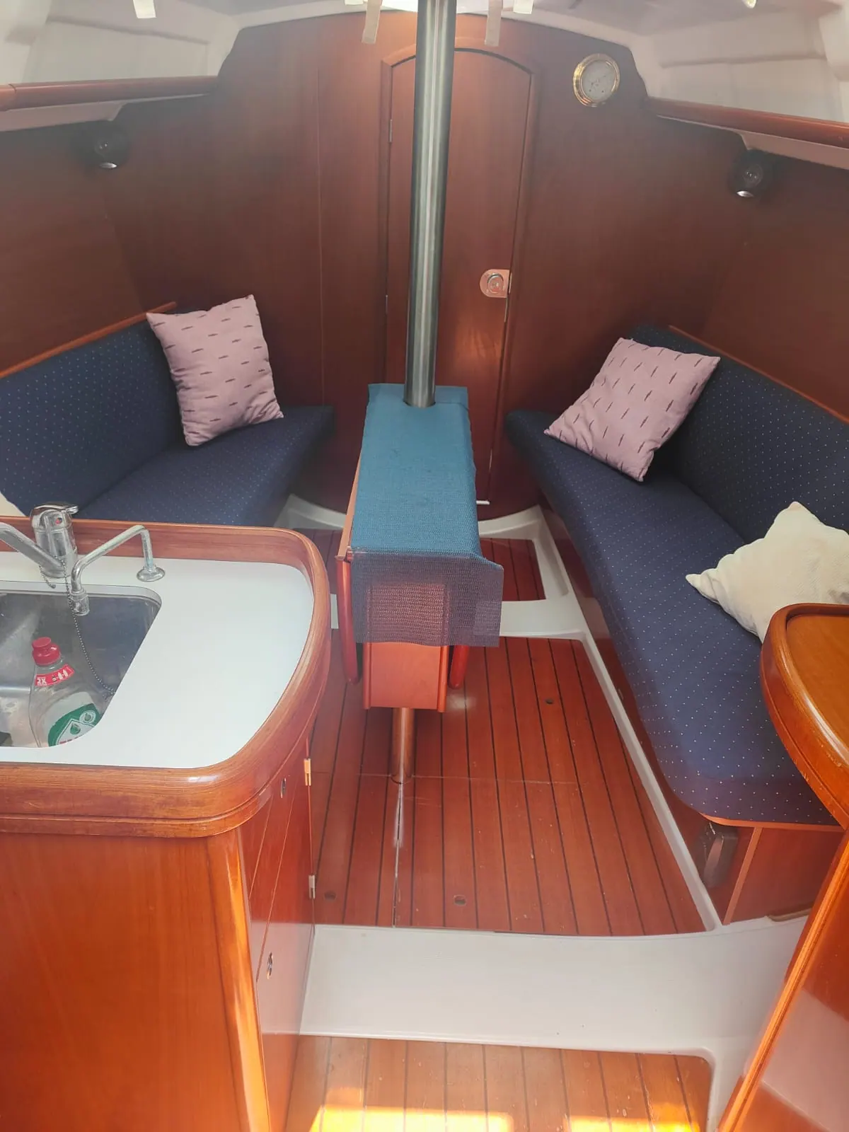Beneteau Oceanis Clipper 323 — foto 8