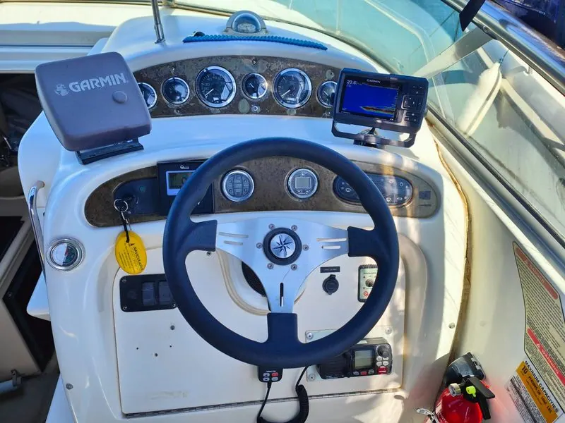 Sea Ray 260 Sundancer — foto 3