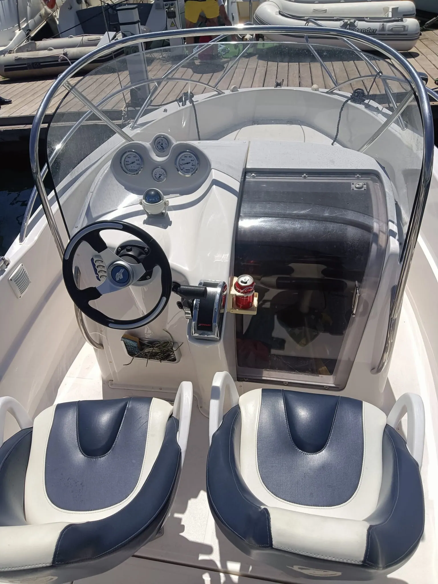 Quicksilver 555 Commander — foto 4